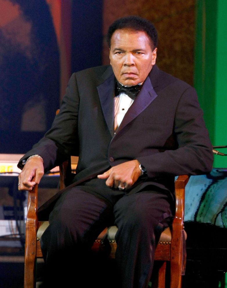 PHOTO: Muhammad Ali at the JW Marriott Desert Ridge Resort & Spa, March 28, 2009, in Phoenix.