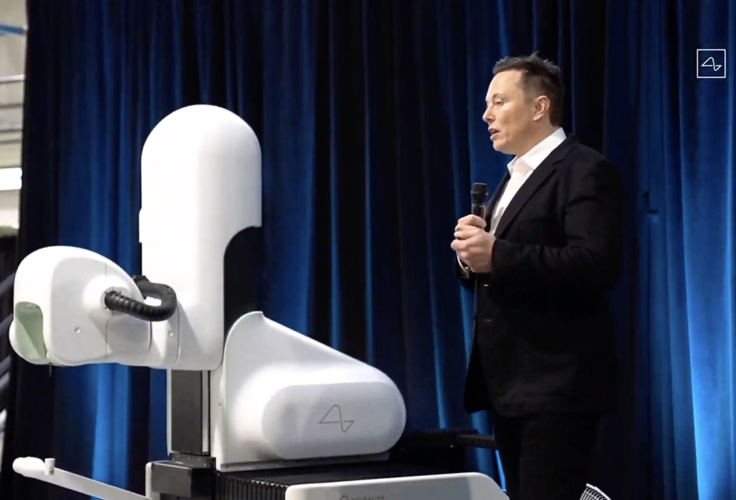 PHOTO: Elon Musk conducts a Neuralink livestream showing a surgical robot on Aug. 28, 2020. Futurist entrepreneur Elon Musk late demonstrated progress made by his Neuralink startup in meshing brains with computers.
