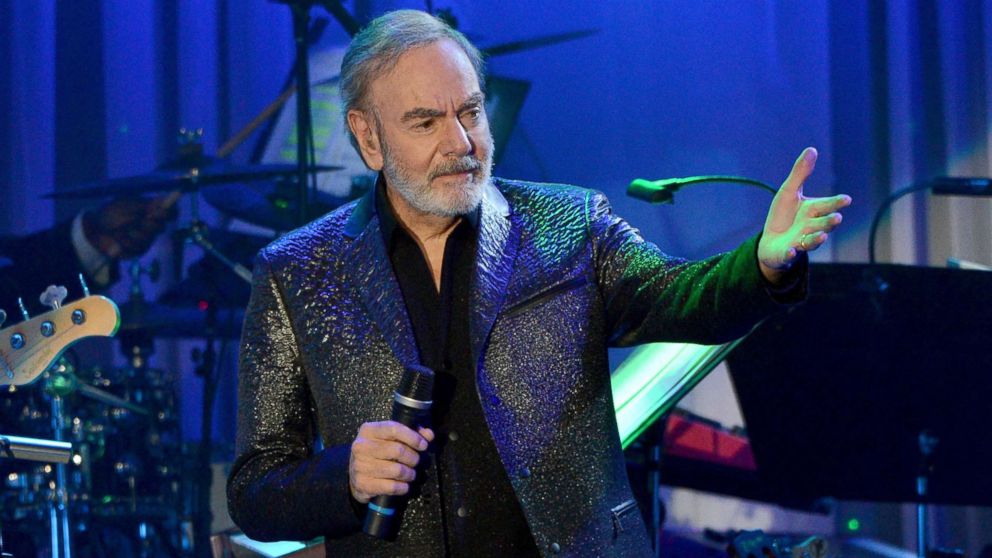 Neil Diamond health latest: Singer diagnosed with Parkinson's disease –  symptoms to spot