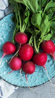Coverage image for: Radish sprout mix added to ongoing recall of sprouts linked to salmonella, E. coli outbreak