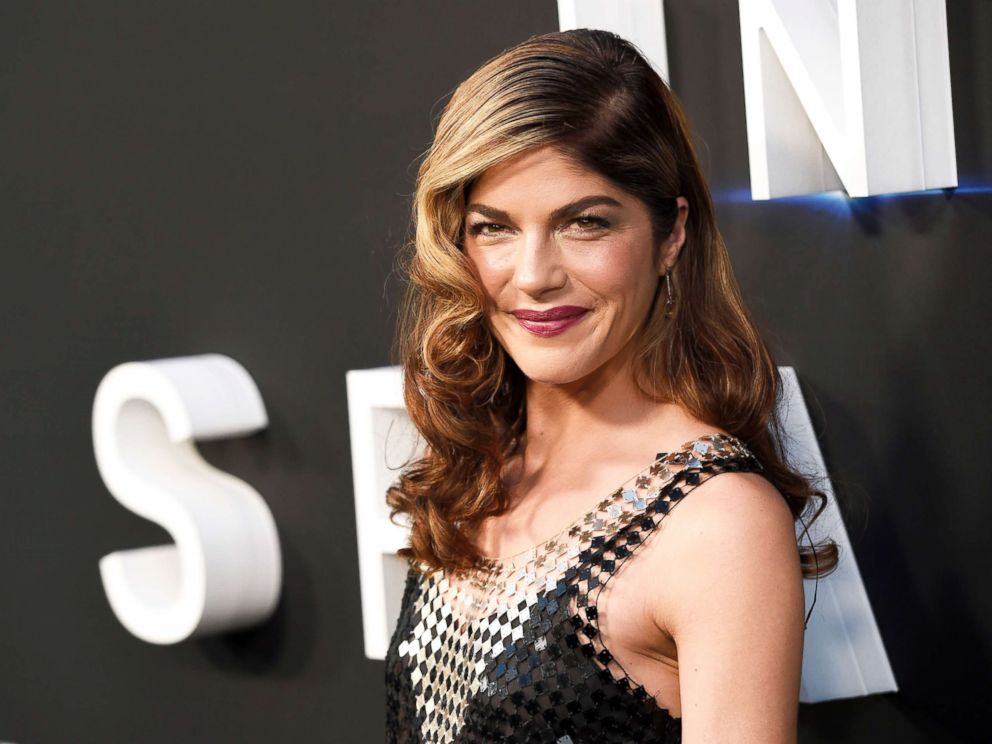 PHOTO: Selma Blair arrives at an event in Los Angeles.