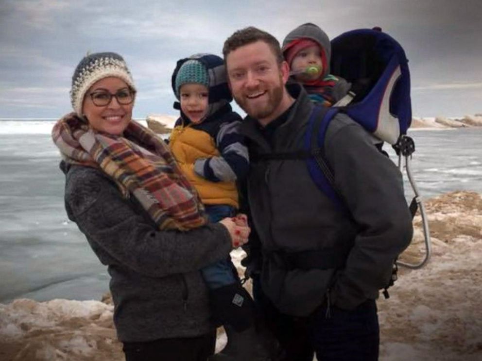 PHOTO: Shandra and Gerald Redwine pose with their two sons.