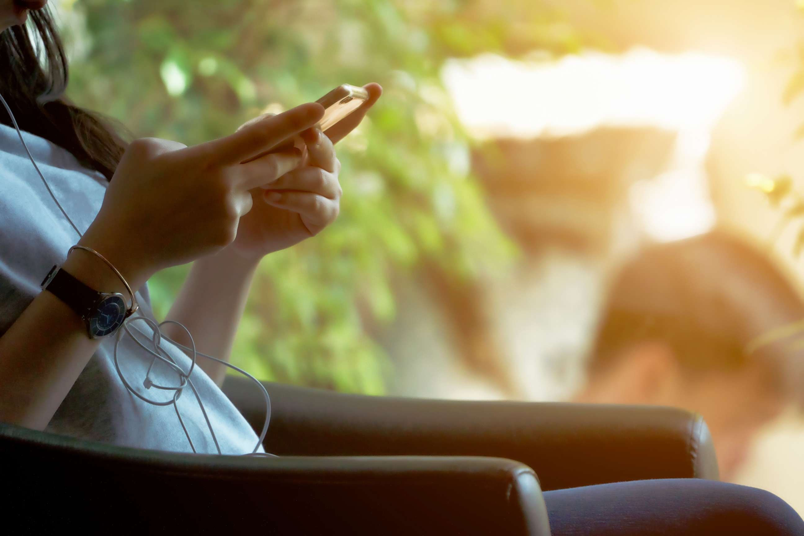 PHOTO: A teen uses a cellphone in this stock photo.