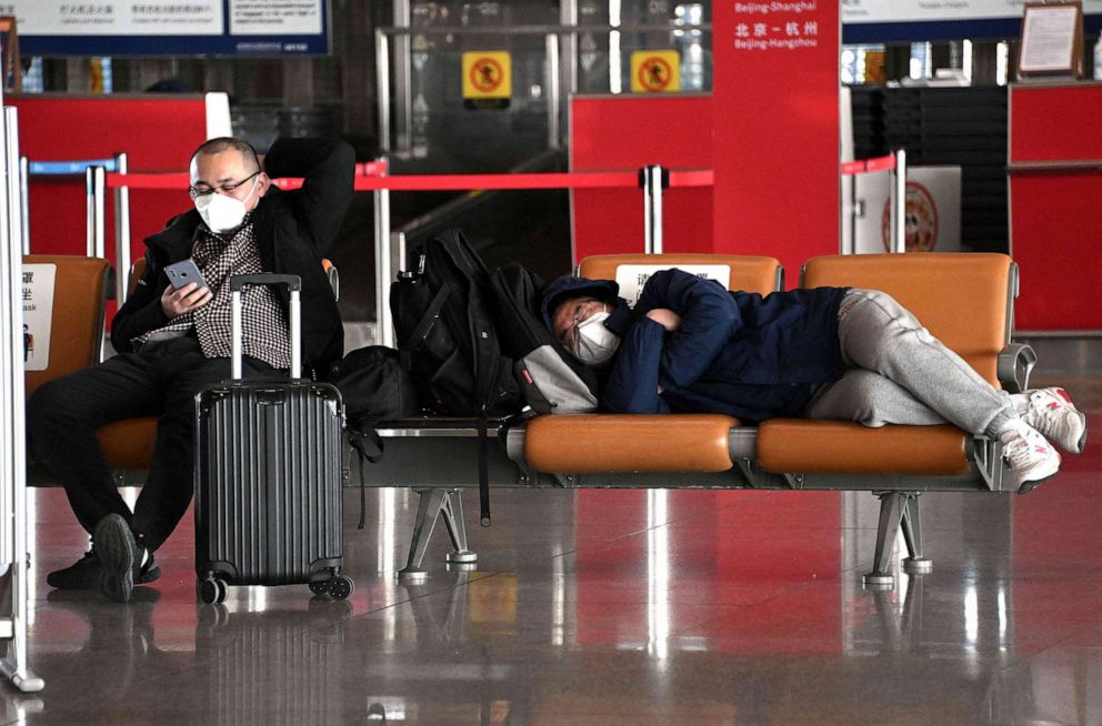How to stay calm and avoid anxiety amid flight cancellations, delays