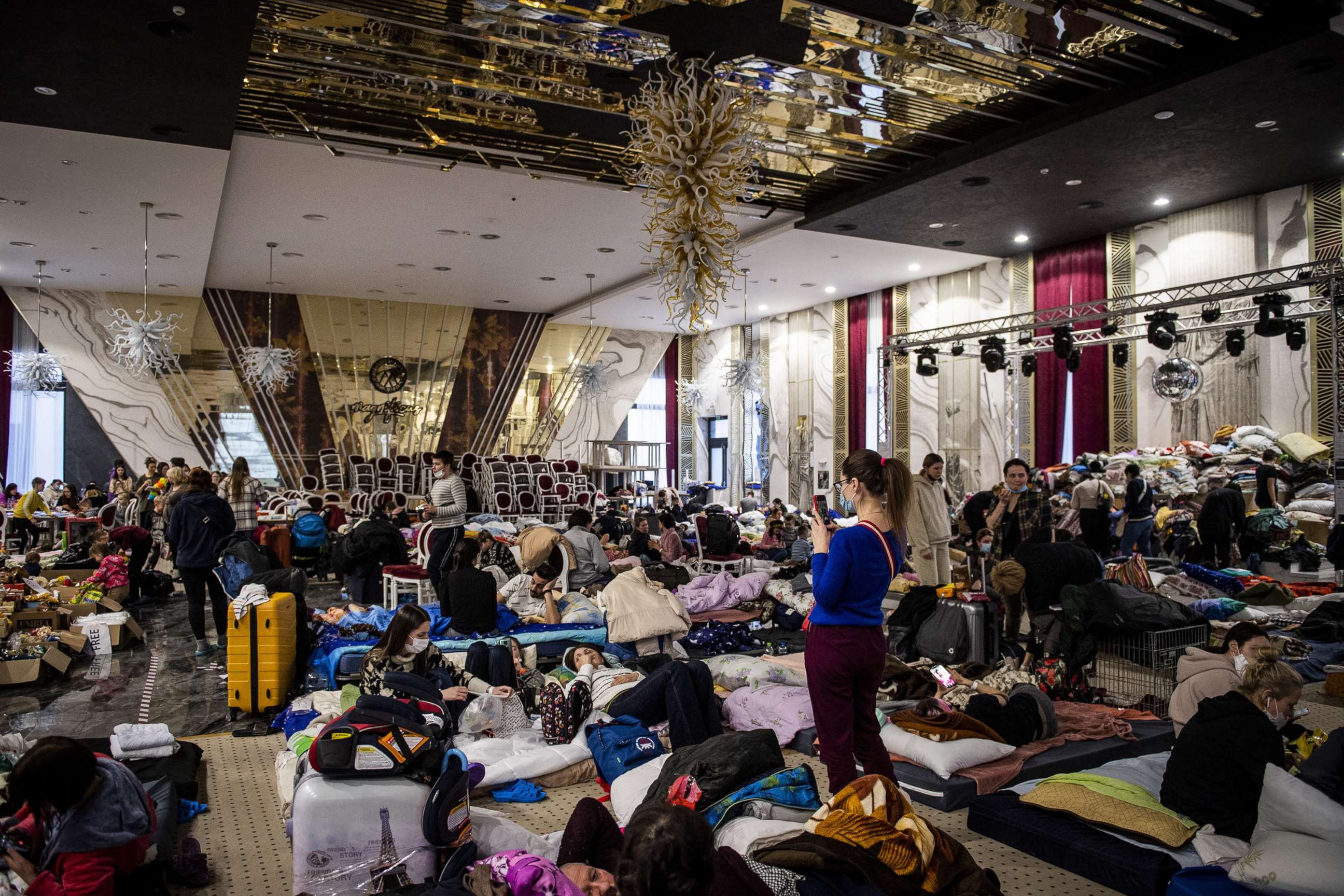 PHOTO: A reception center for Ukrainian refugees is set up in a luxury hotel in Suceava, Romania, on March 2, 2022.