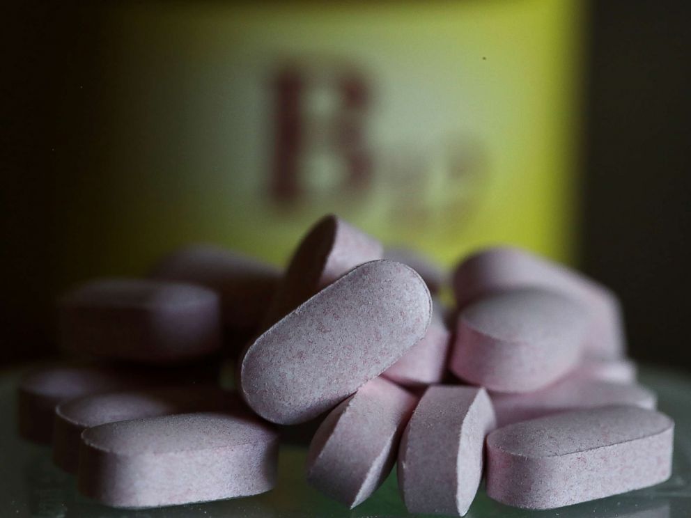 PHOTO: Vitamin B12 pills are displayed on Oct. 26, 2017 in San Anselmo, Calif.