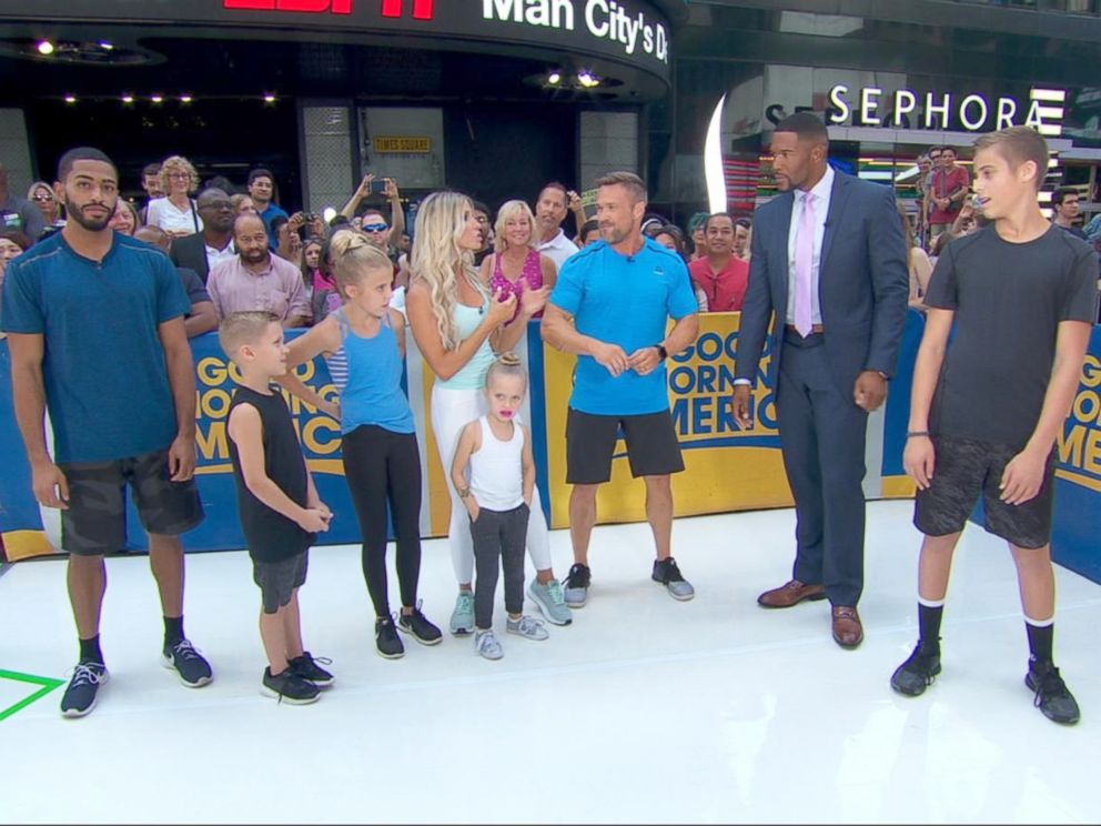 PHOTO: Chris and Heidi Powell share family workout tips on Good Morning America.