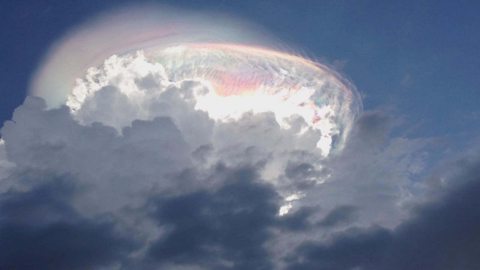 Mysterious Iridescent Cloud Spotted Over Costa Rica Good Morning America