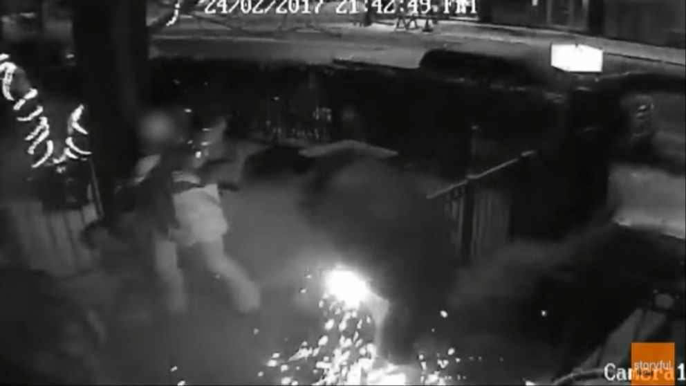 E cigarette battery explodes in man s pocket