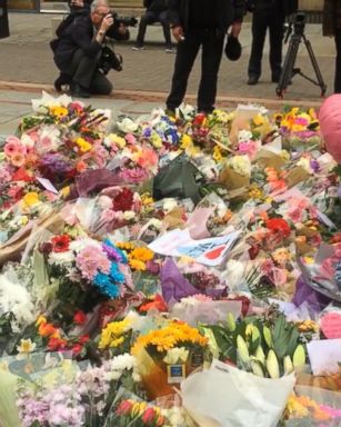 VIDEO: Manchester residents come together to honor bombing victims