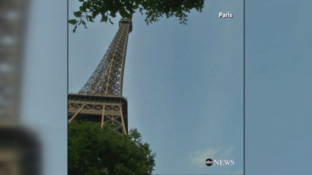 Eiffel Tower grows by 20 feet