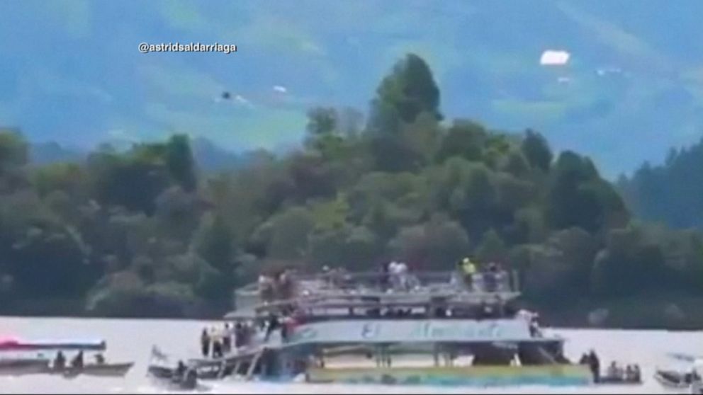 At least 6 dead after Colombia tourist boat capsizes Video