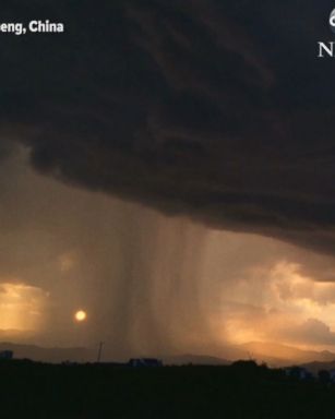 A huge mesmerizing thunderstorm was captured on camera in eastern China.