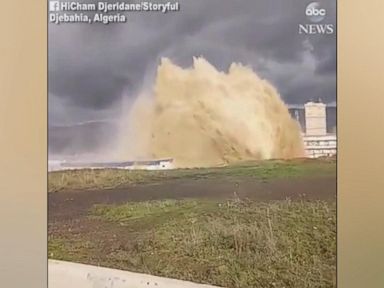 WATCH: Water pipe bursts in Algeria, flooding homes