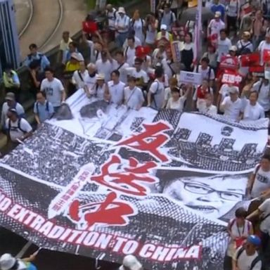 VIDEO: Mass protests erupt in Hong Kong