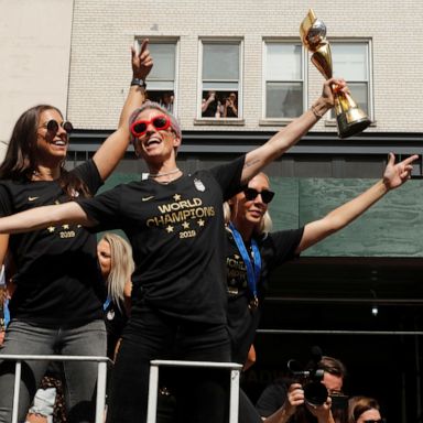 VIDEO: Women's soccer parade, Lion King opening, San Fermin: World in Photos, July 10