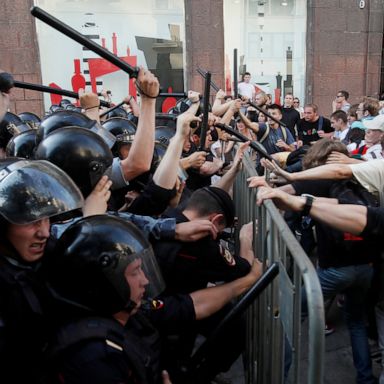 VIDEO: Protesters in Moscow, volcano eruption and taekwondo match: World in Photos, July 29