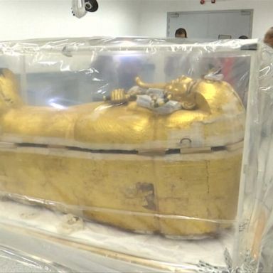 Tutankhamun's golden-plated coffin is undergoing a face-lift for the first time since the boy king's tomb was discovered in 1922.