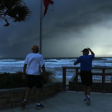 VIDEO: Hurricane Dorian, Mount Blanc Ultra Trail race, J’Ouvert Festival: World in Photos, Sept. 3