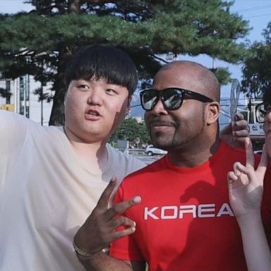 VIDEO: Indiana teacher becomes K-pop sensation in South Korea