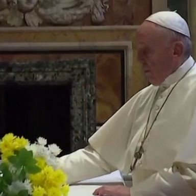 VIDEO: Pope Francis prays for end to pandemic