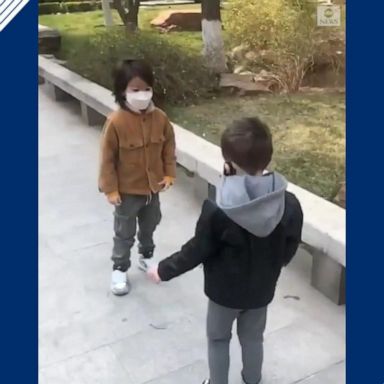 VIDEO: Little ones reunite after quarantine ends in Beijing