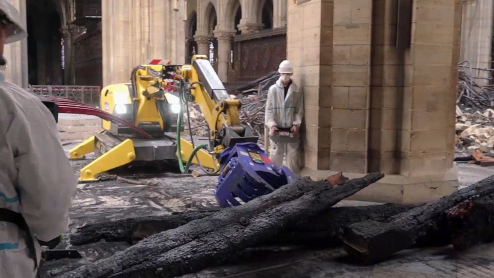 Archaeologists reveal significance of Notre Dame design Video - ABC News