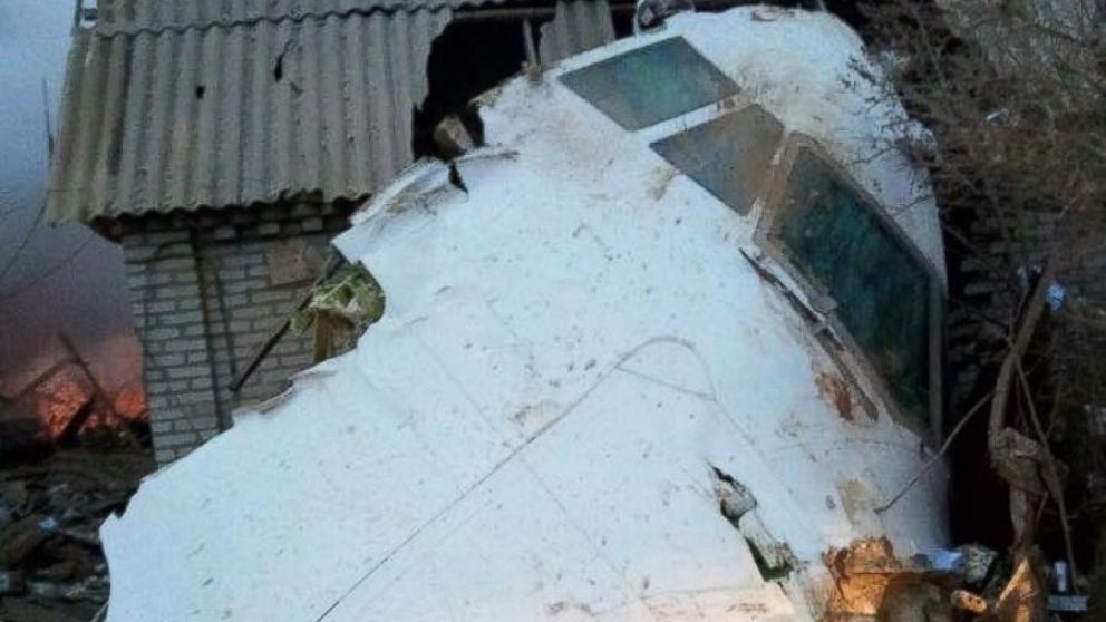 PHOTO: Debris from a Turkish cargo plane crashed near Bishkek, Kyrgyzstan, Jan. 16, 2017.