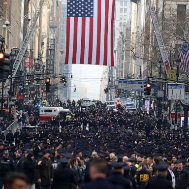 VIDEO: NYPD officer funeral, Duchess Kate and COVID: World in Photos, Feb. 2