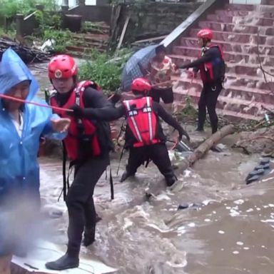 VIDEO: Central China suffers devastating flash floods 