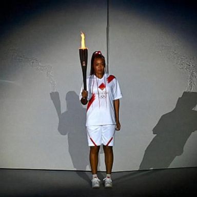 VIDEO: ABC News Update: Naomi Osaka lights Olympic torch at opening ceremony