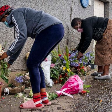 VIDEO: Desmond Tutu vigil, rocket launch, vaccine reaction; World in Photos: Dec. 27