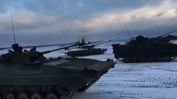 Video Russia, Belarus conduct military drills amid Ukraine tensions