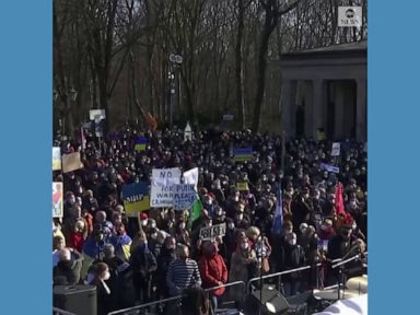 WATCH: More than 100,000 attend anti-war protest in Berlin