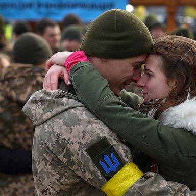 VIDEO: Fleeing Ukraine, Australia floods, Shackleton’s ship found: World in Photos, March 10