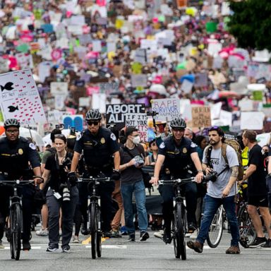 VIDEO: Abortion rights march, lunar eclipse, supermarket shooting; World in Photos, May 16