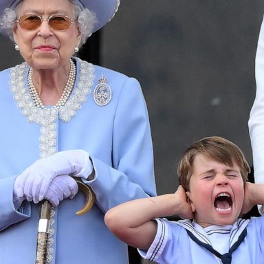 VIDEO: The Queen’s Jubilee, hurricane damage, shooting in Tulsa: World in Photos, June 2