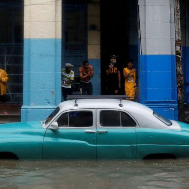 VIDEO: Cuba flooding, Pope Francis, Nigeria church blast: World in Photos, June 6