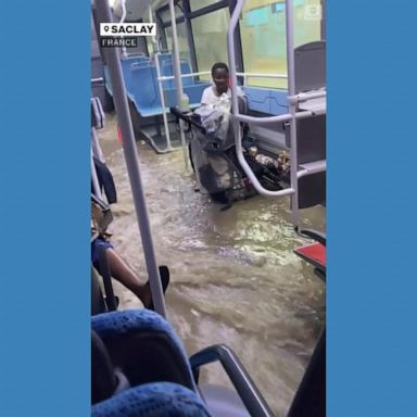 VIDEO: Floodwater inundates bus near Paris