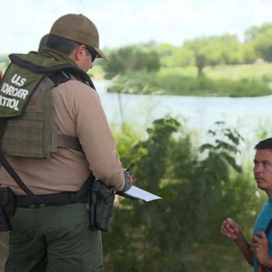 VIDEO: Record number of migrants apprehended at US-Mexico border