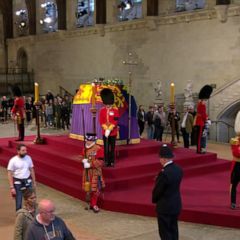 Thousands wait to see Queen Elizabeth’s coffin in Westminster Hall