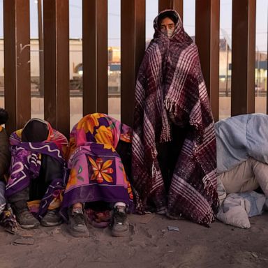 VIDEO: Migrants at the US border, winter storm, Christmas: Week in Photos