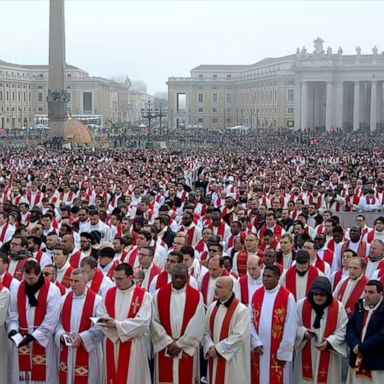 VIDEO: Thousands gather for Pope Emeritus Benedict XVI funeral