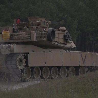 VIDEO: Ukraine angles for US, German-made tanks