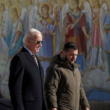 VIDEO: Biden in Ukraine, Turkey earthquake and Carnival celebrations: World in Photos, Feb. 20