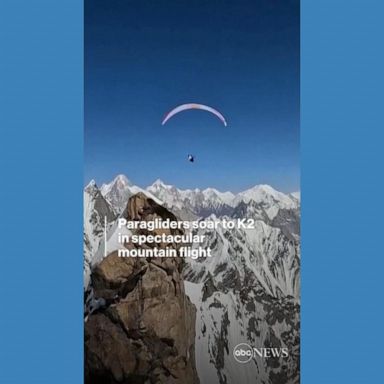 VIDEO: Pilots paraglide to K2