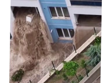WATCH:  Gushing water pours from second-story balcony in Turkey