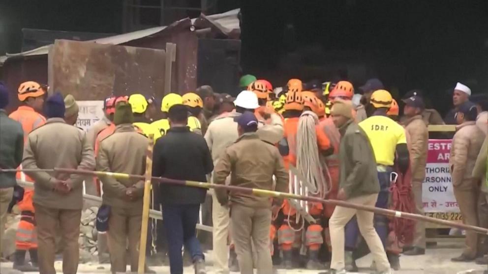 All 41 construction workers trapped in a collapsed mountain tunnel ...