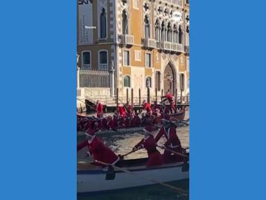 WATCH: Santas trade sleighs for gondolas in Venice tradition