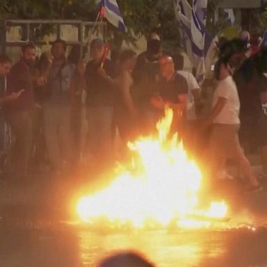 VIDEO: At least 8 arrested in anti-government protests in Israel